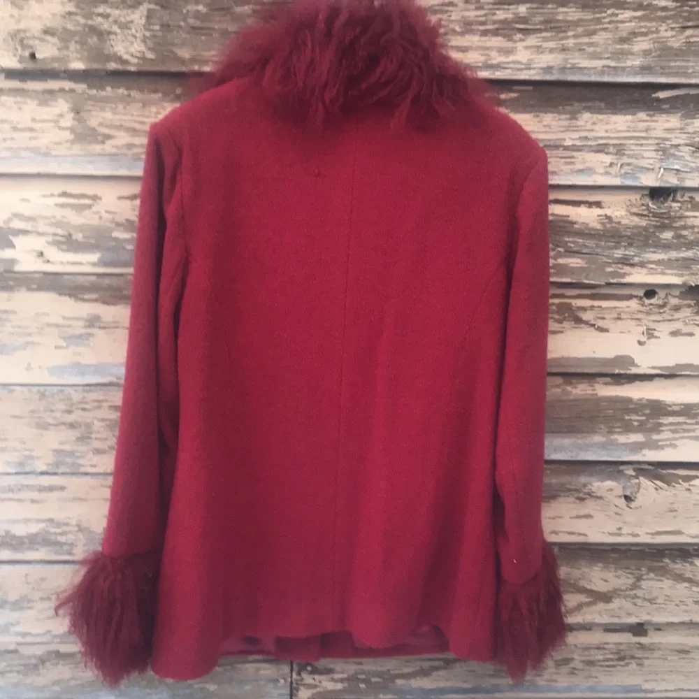 Elegant Mongolian Lamb Fur-Trimmed Women's Coat Christmas Red Medium - Picture 5 of 5